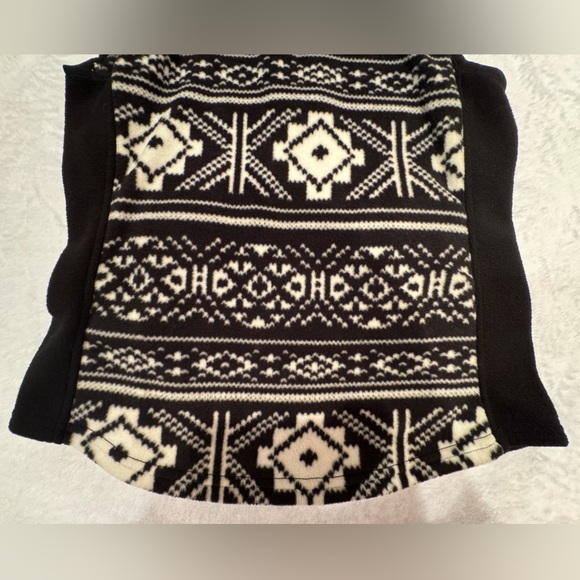 Chaps Women’s Black and White Full Zip Vest Size Medium New With Tags - Picture 7 of 16